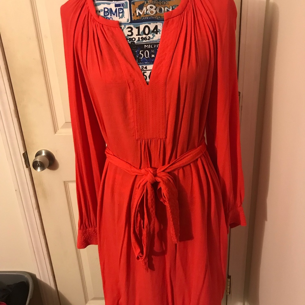 Dress - Picture 4 of 4